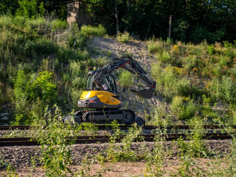 FRAMATEQ_MECALAC_MATERIEL URBAIN_FERROVIAIRE_RAIL ROUTE_106MRAIL_CHANTIER_01